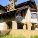 Проект двухэтажного дома из кирпича в стиле барокко с цокольным этажом и вторым светом, с площадью до 550 кв м