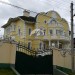 Проект квадратного четырёхэтажного дома из кирпича в стиле барокко с цокольным этажом и эркерами, с площадью до 1000 кв м